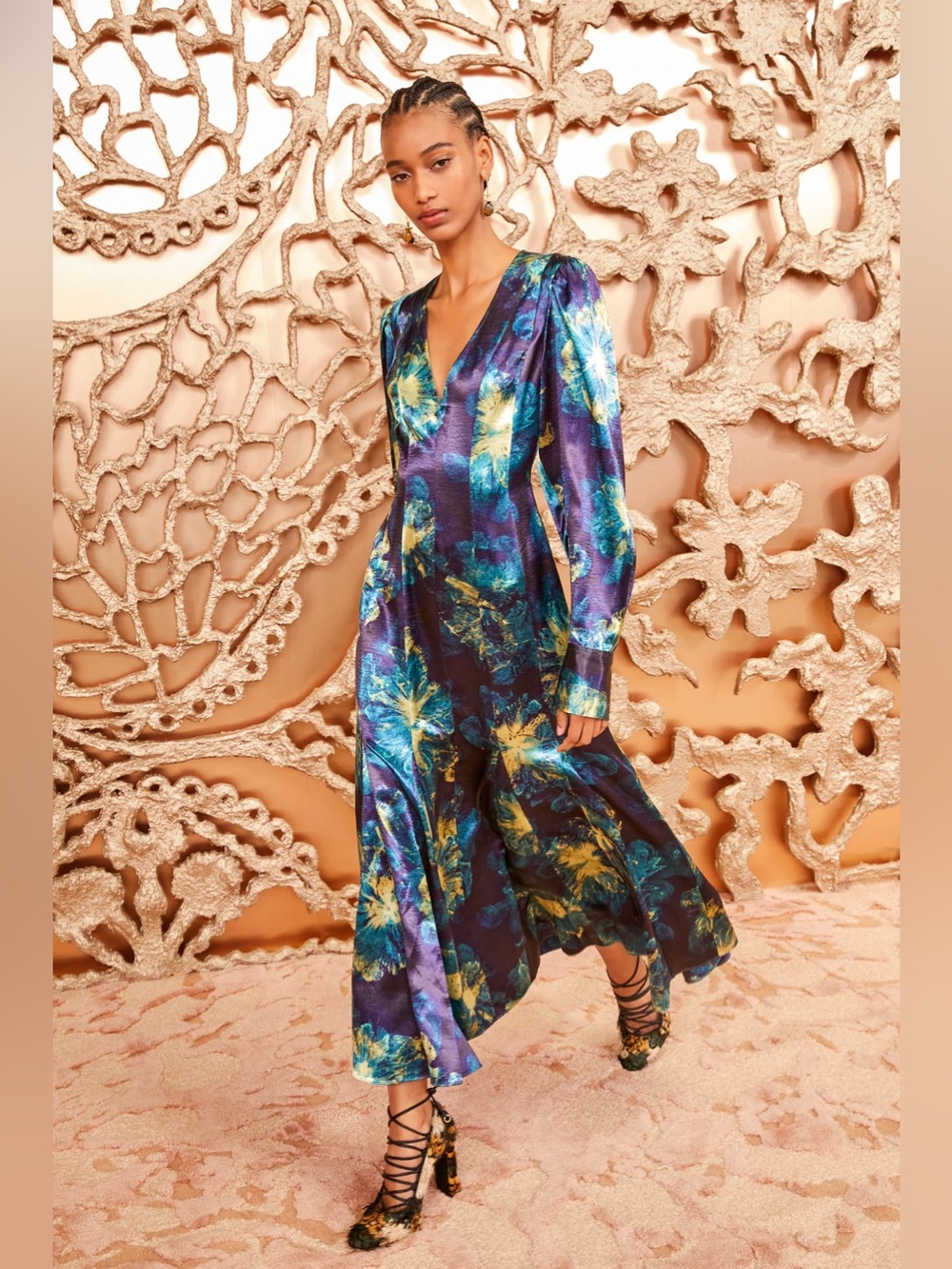 Ulla Johnson Azrou Dress Lazuli Tie Dye Floral Satin V Neck Midi Gown Size 2
